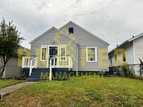 Building Photo - 304 Brooklyn Ave