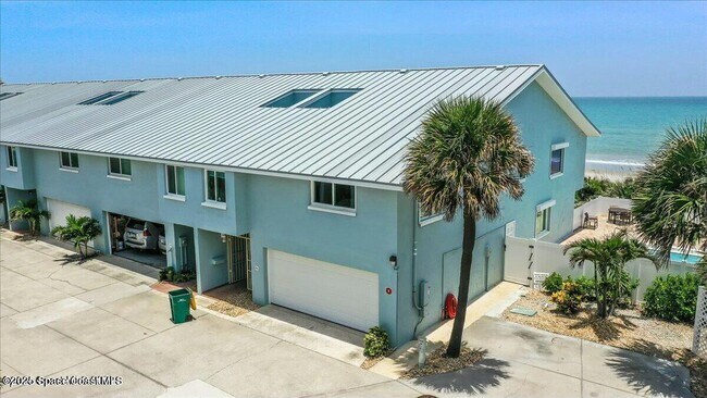 Building Photo - 1923 Jimmy Buffett Mem Hwy