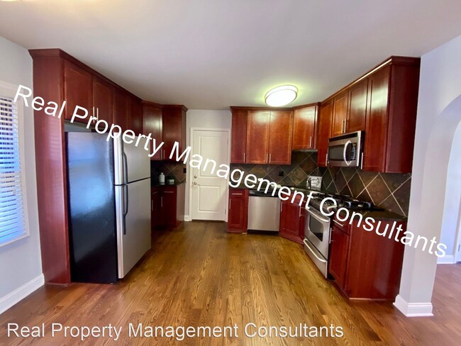 Building Photo - 2 br, 1 bath House - 4542 Jarboe St Unit 1