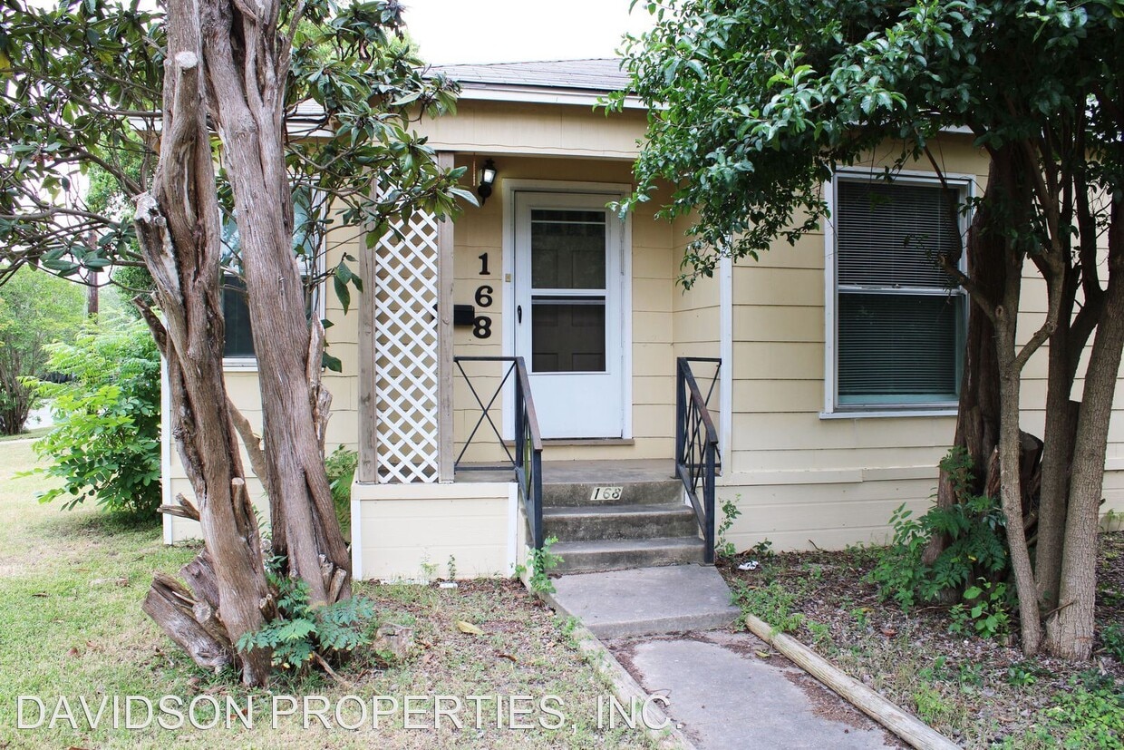 Primary Photo - 3 br, 2 bath House - 168 Harmon