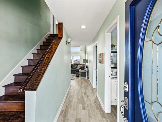 Foto del edificio - 334 Paradise Dr