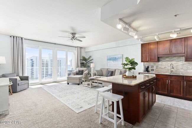 Foto del edificio - 9860 S Thomas Dr