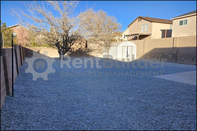 Foto del edificio - ***REDUCED Just in time for Spring***