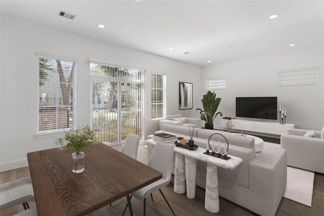 Foto del edificio - 7702 Westside Villas Ln