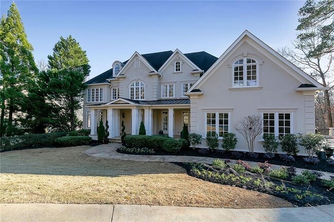 Building Photo - 476 Gramercy Dr NE