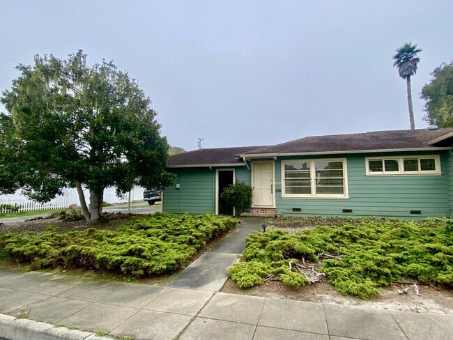 Foto del edificio - 635 Gibson Ave