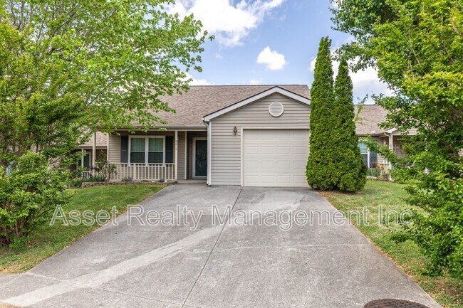 Foto del edificio - 8613 Little Field Way