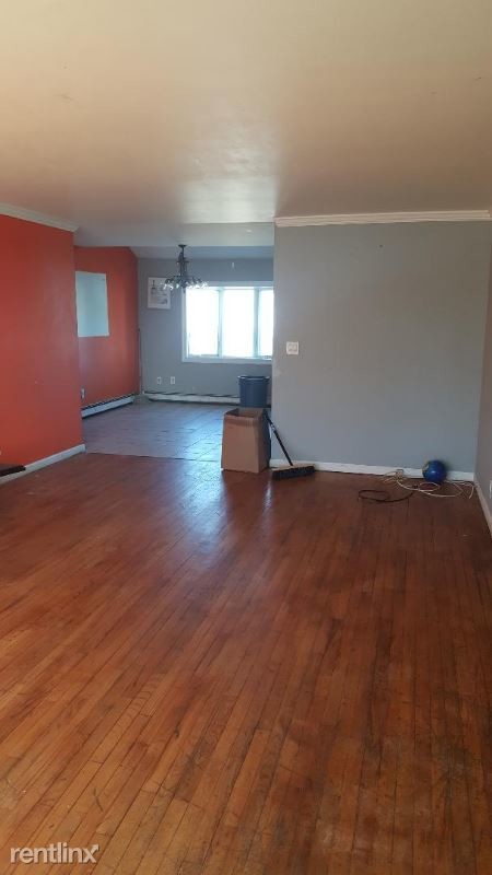 Building Photo - 5 br, 3 bath House - 543 S Bayview Ave
