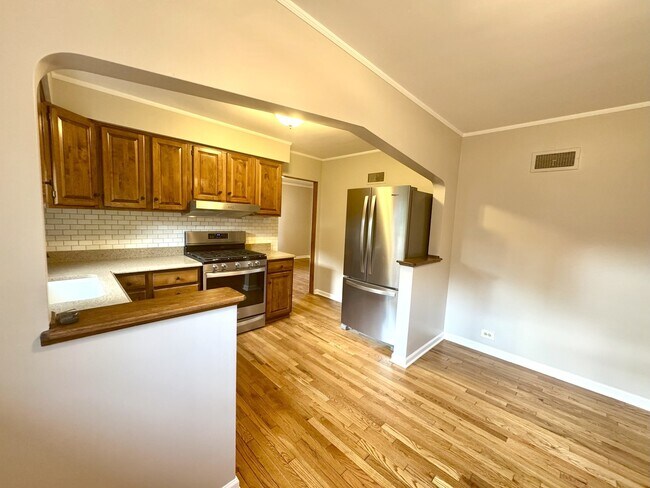 Foto del edificio - 4840 Prospect Ave