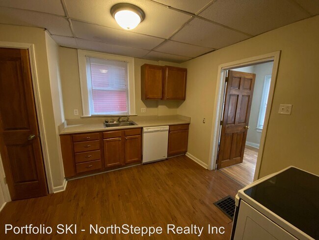 Building Photo - 5 br, 1 bath Apartment - 321 E 20th