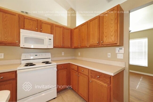 Building Photo - 12001 Colonial Estates Ln