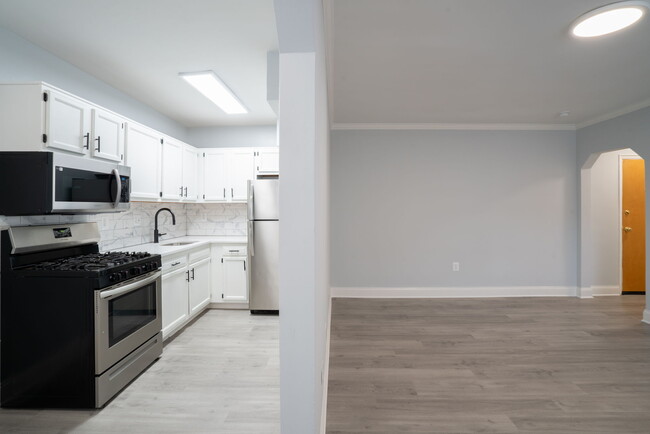 Foto del edificio - 939 Longfellow St NW