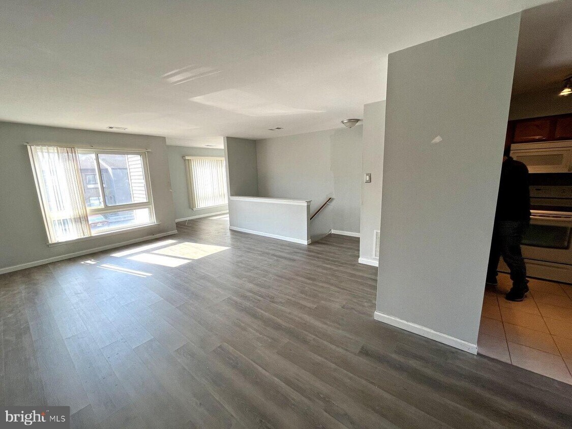 234 James Ct, Evesham, NJ 08053 Room for Rent in Evesham, NJ