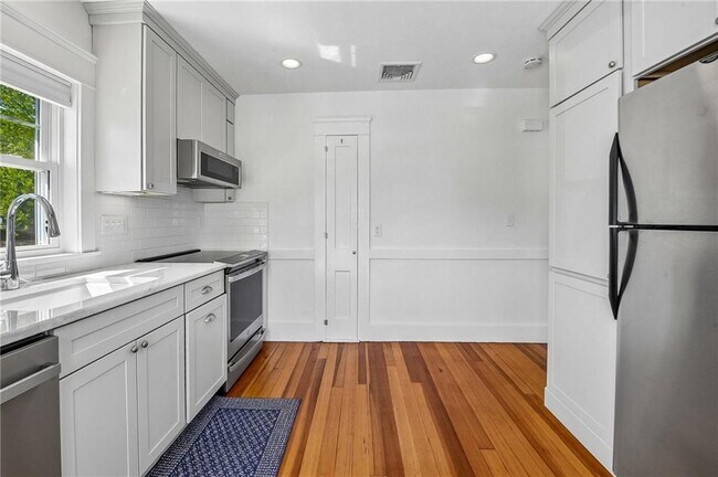 Foto del edificio - 117 S Atlantic Ave