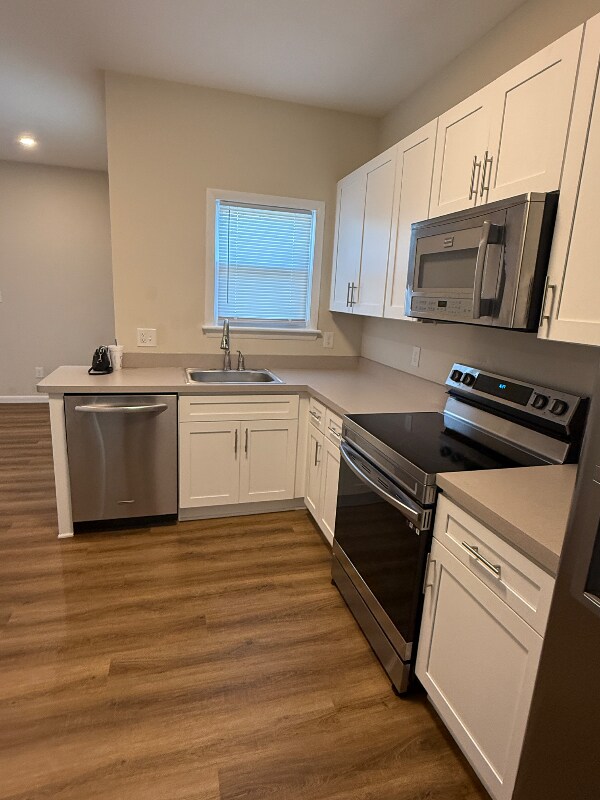 Foto del edificio - 3304 Killian Ave