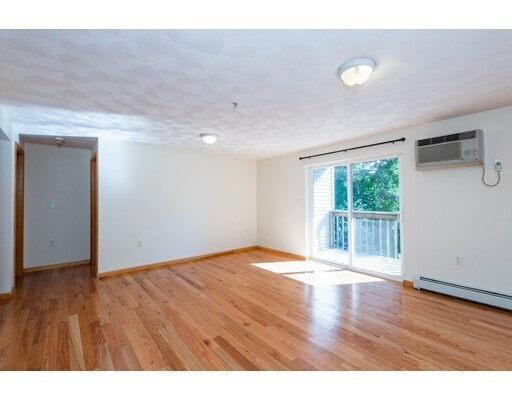 Building Photo - 5 Leblanc Dr