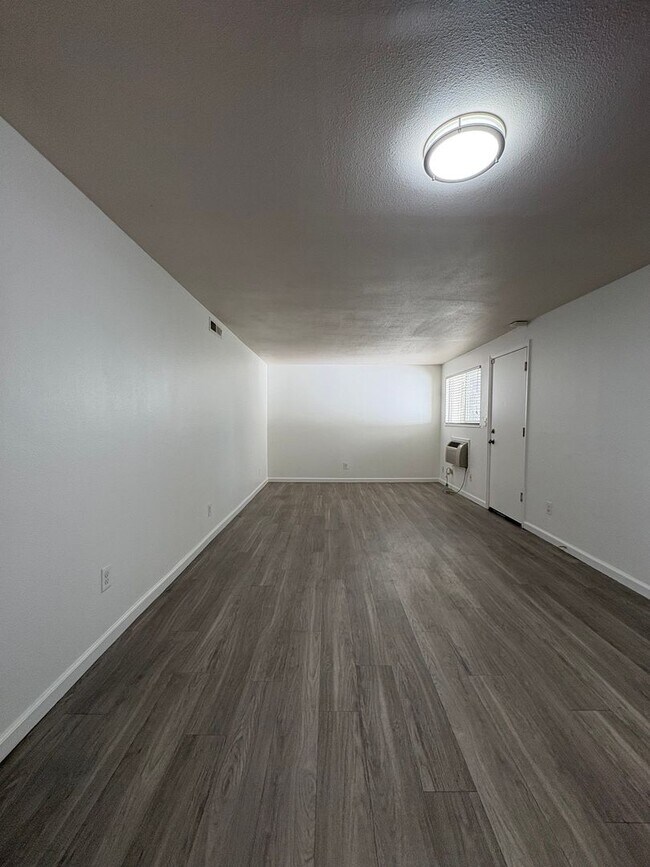 Foto del edificio - 1222 Wadsworth Blvd