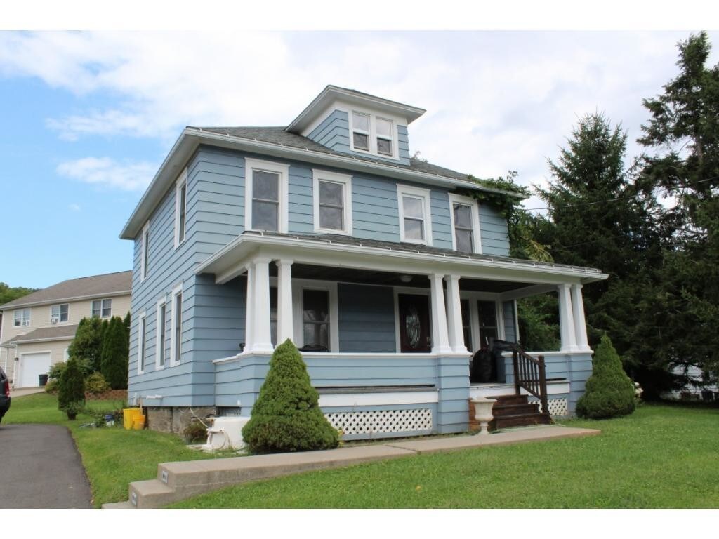 Primary Photo - 2 Terra Marr Ct