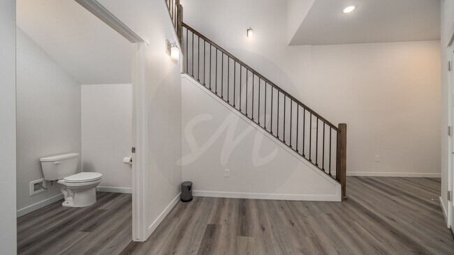 Foto del edificio - 5747 Villa Lorenzo Dr