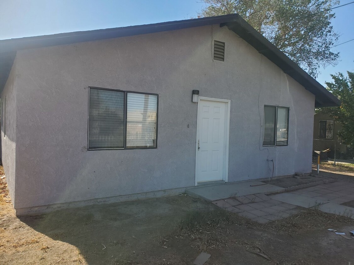 Foto principal - House for rent in Brawley!