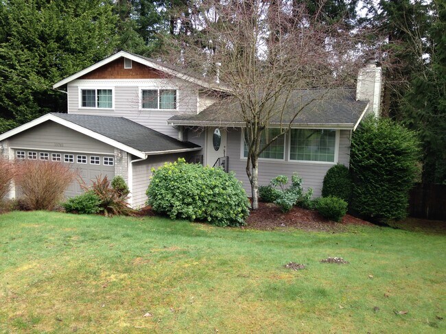 Building Photo - 29748 4th Ave S