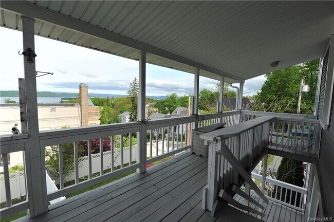 Foto del edificio - 22 Eastern Ave