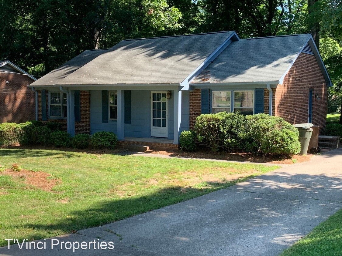 2932 Isaacs Pl, Greensboro, NC 27408 House Rental in Greensboro, NC