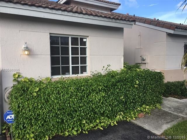 Primary Photo - 1841 SW 116th Way