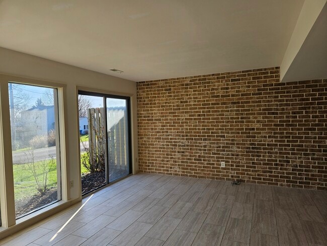 Sala de estar - 3491 Horizon Dr