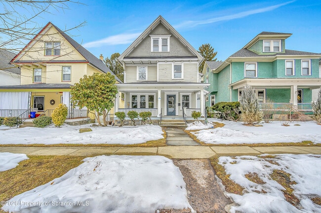 Building Photo - 529 Wheeler Ave