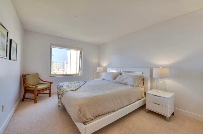 Main bedroom - 1551 Ala Wai Blvd