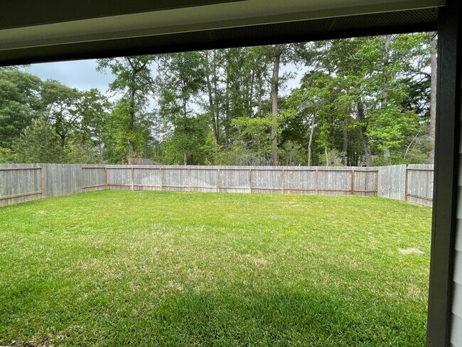 Foto del edificio - 14322 Winema View Ln