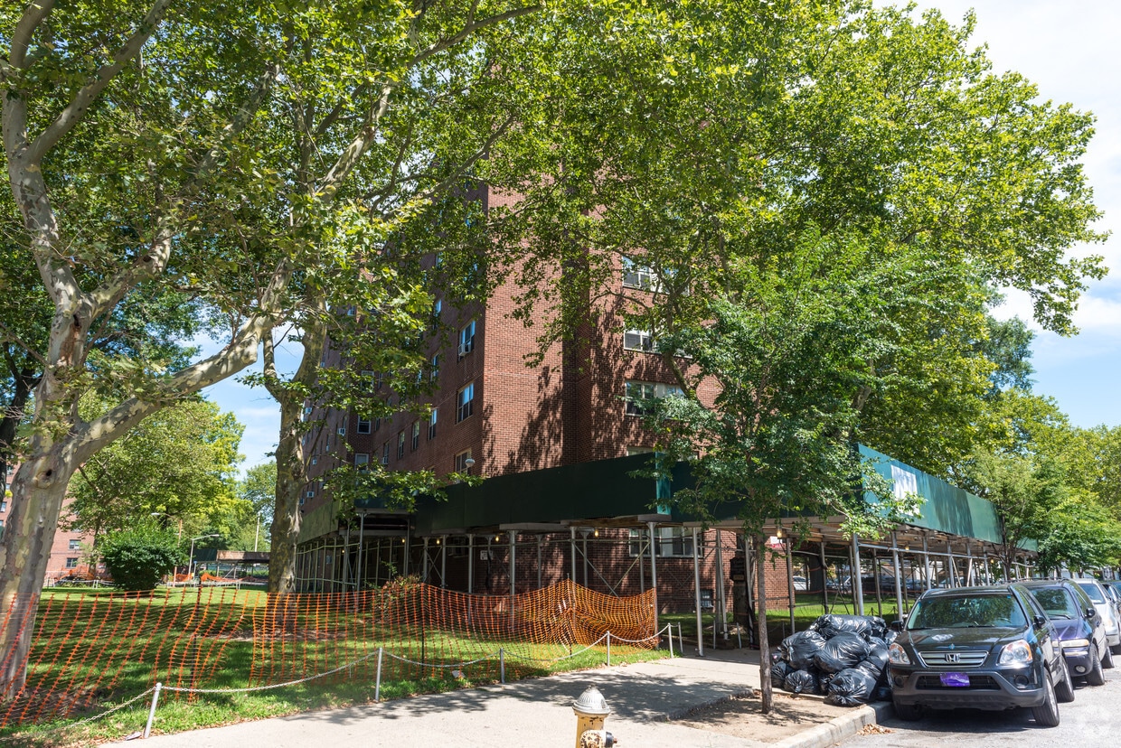 Cedar Manor Apartments 11651 157th St Jamaica, NY