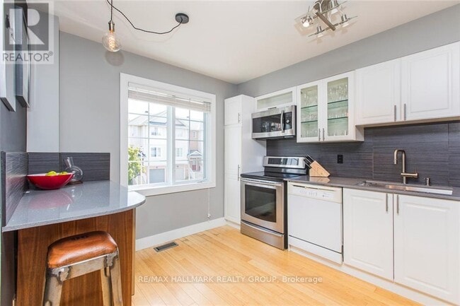 Photo du bâtiment - 20 Yorkville St