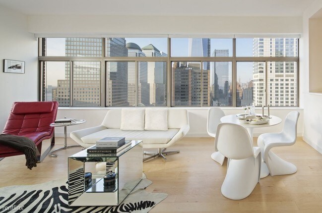 Foto del edificio - 90 Washington St