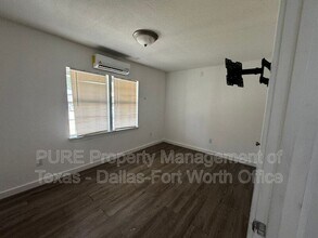 Building Photo - 2223 J B Jackson Jr Blvd