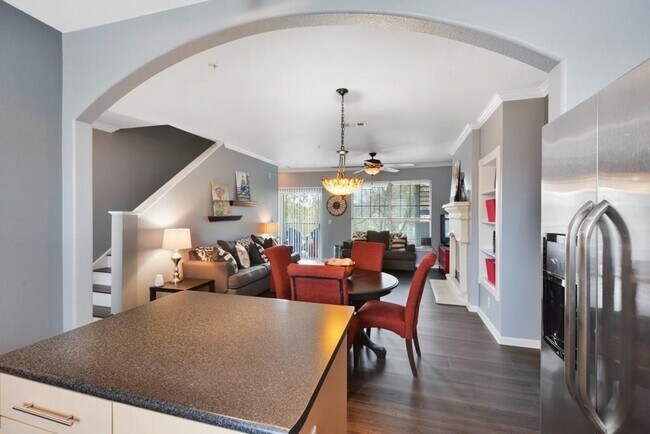 Foto del edificio - 11203 1/2 Ranch Rd 620