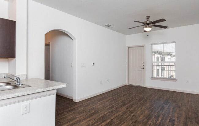 Building Photo - Ovation *Independent Senior Living*