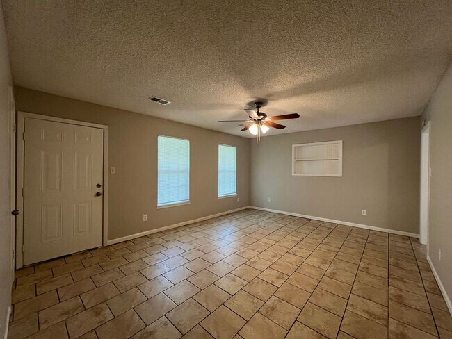 Foto del edificio - 7939 W Sandidge Rd