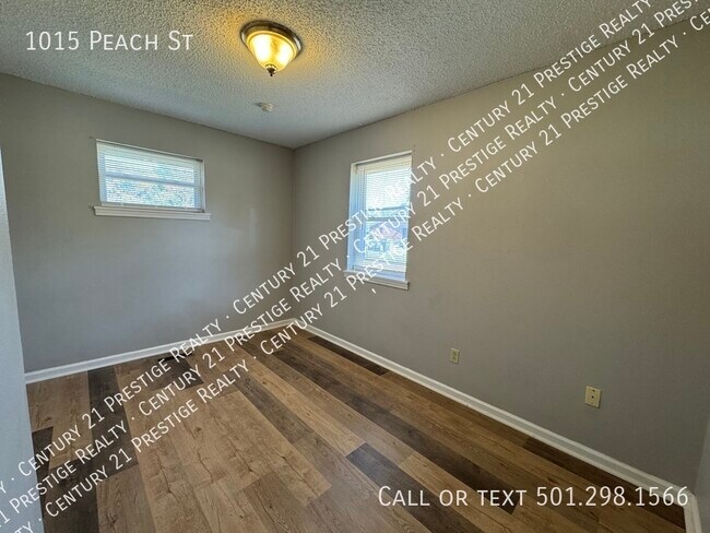 Foto del edificio - 1015 Peach St