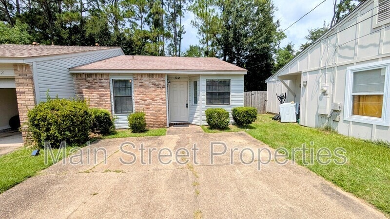 Primary Photo - 8264 Continental Dr