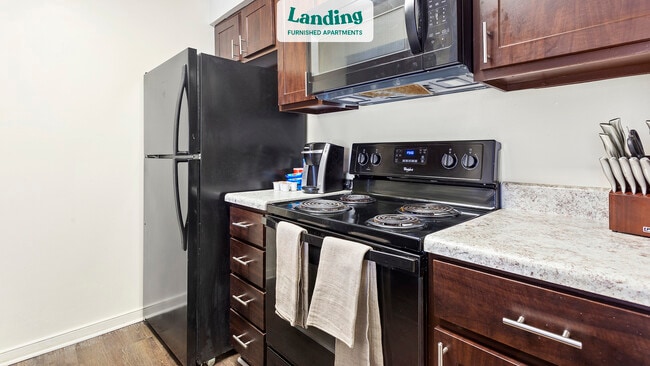 Building Photo - 2900 Bywater Dr