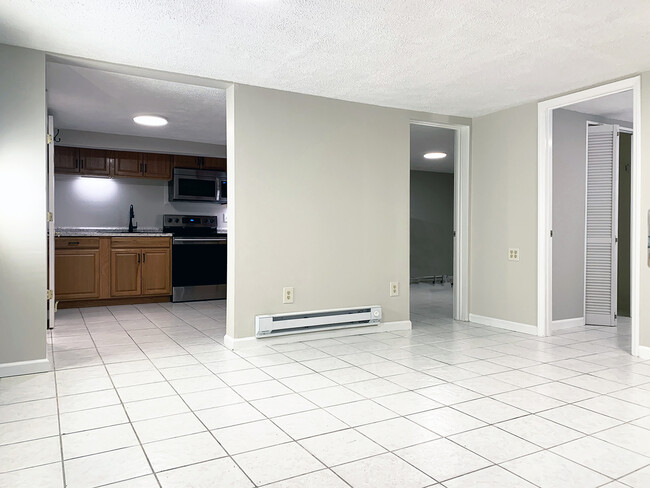 Foto del edificio - 353 Hillside St