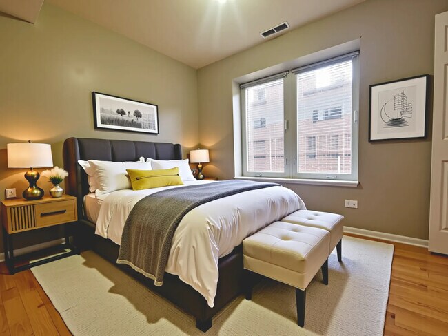 Foto del edificio - 3515 W Armitage Ave