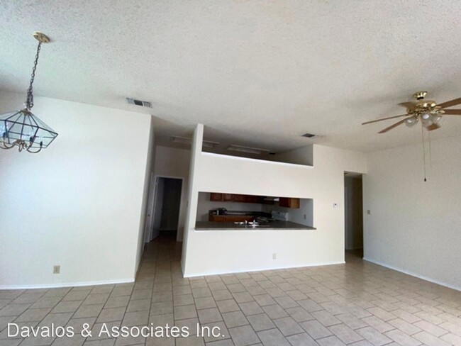 Foto del edificio - 4 br, 2 bath House - 9951 Echo Plain