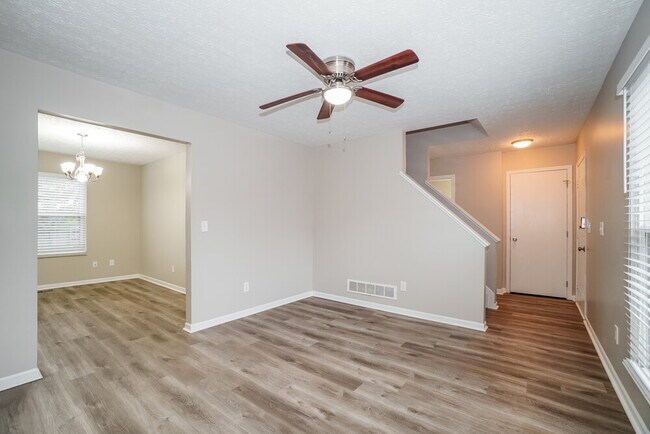 Foto del edificio - 5601 High Arbor Dr