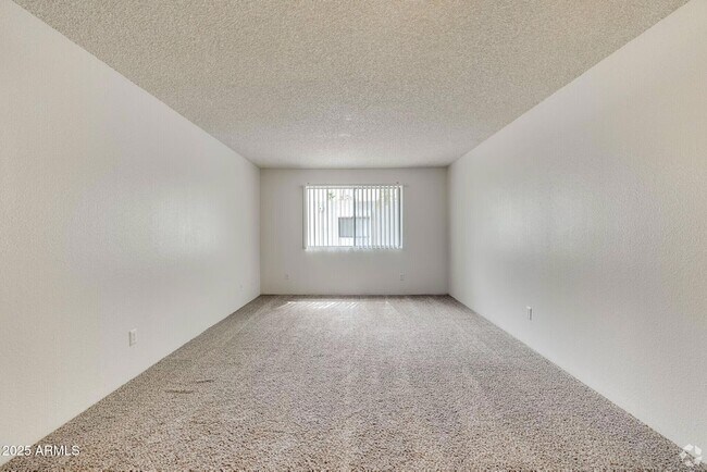 Foto del edificio - 6505 E Osborn Rd