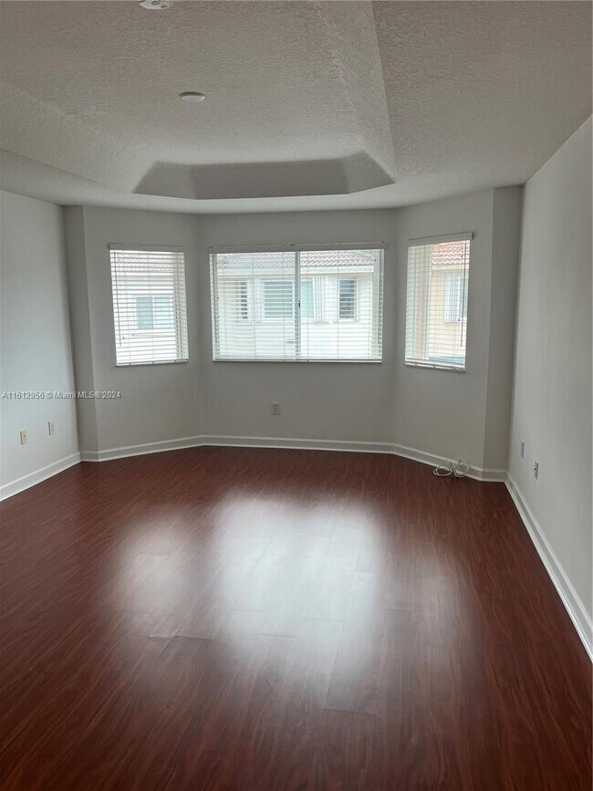 Foto del edificio - 11345 NW 72nd Ln
