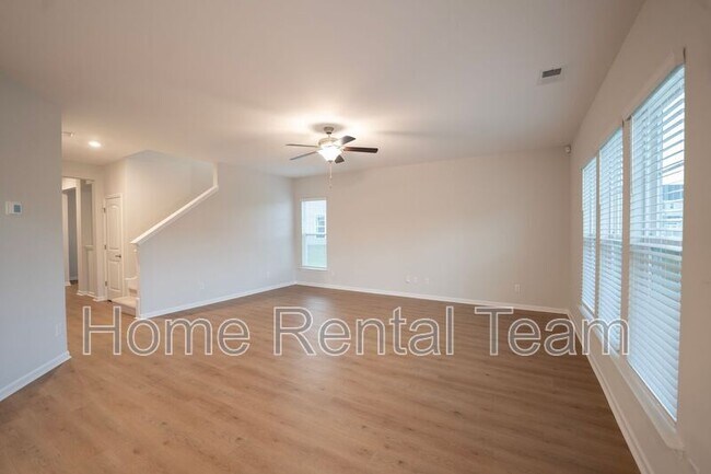 Building Photo - 46 Blues Dr