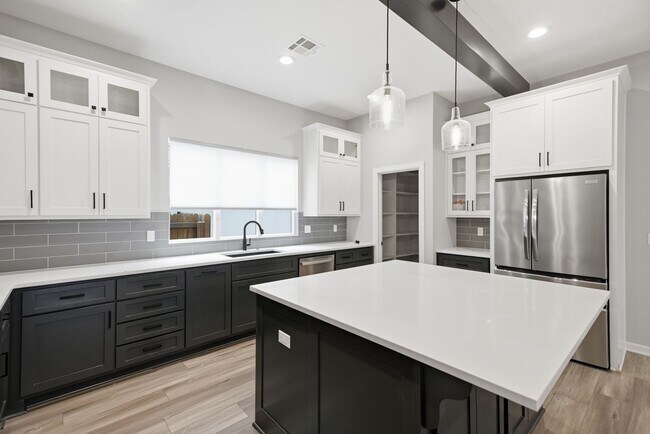 Foto del edificio - 11460 S Ash St